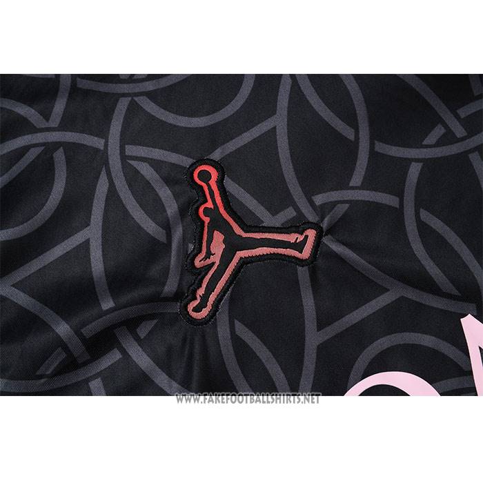 Tracksuit
 Paris Saint-Germain Jordan Short Sleeve
 2024-2025 Black
 - Shorts
